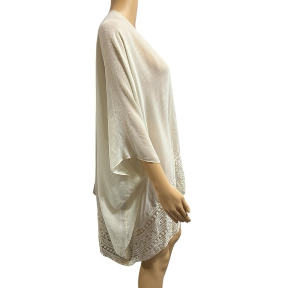 Isa & Stef Inc Cream Open Front Kimono with Lace Detail One Size - Picture 2 of 5
